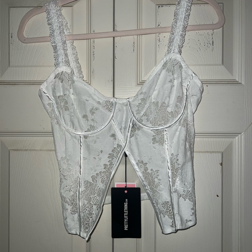 Pretty little thing white lace split front top